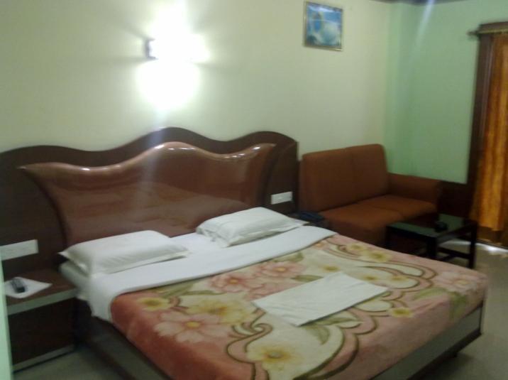 Oyo 3058 Hotel Vishal Plaza Puri Room photo