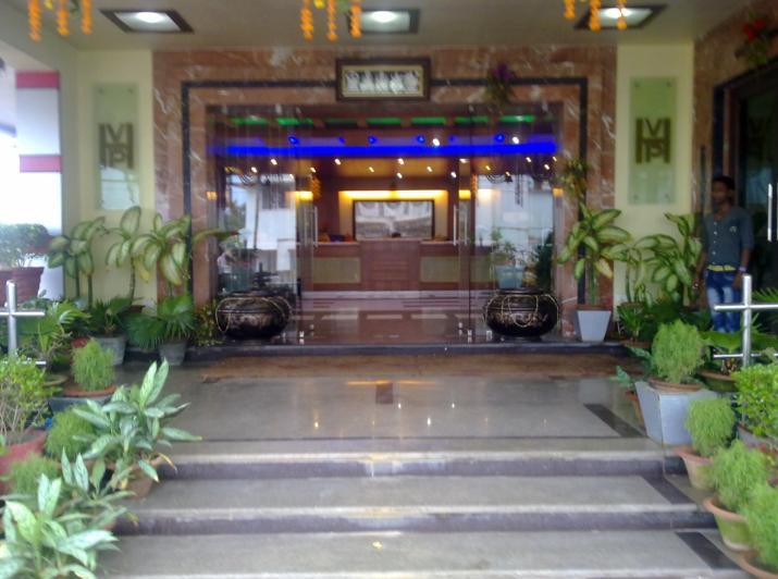 Oyo 3058 Hotel Vishal Plaza Puri Exterior photo